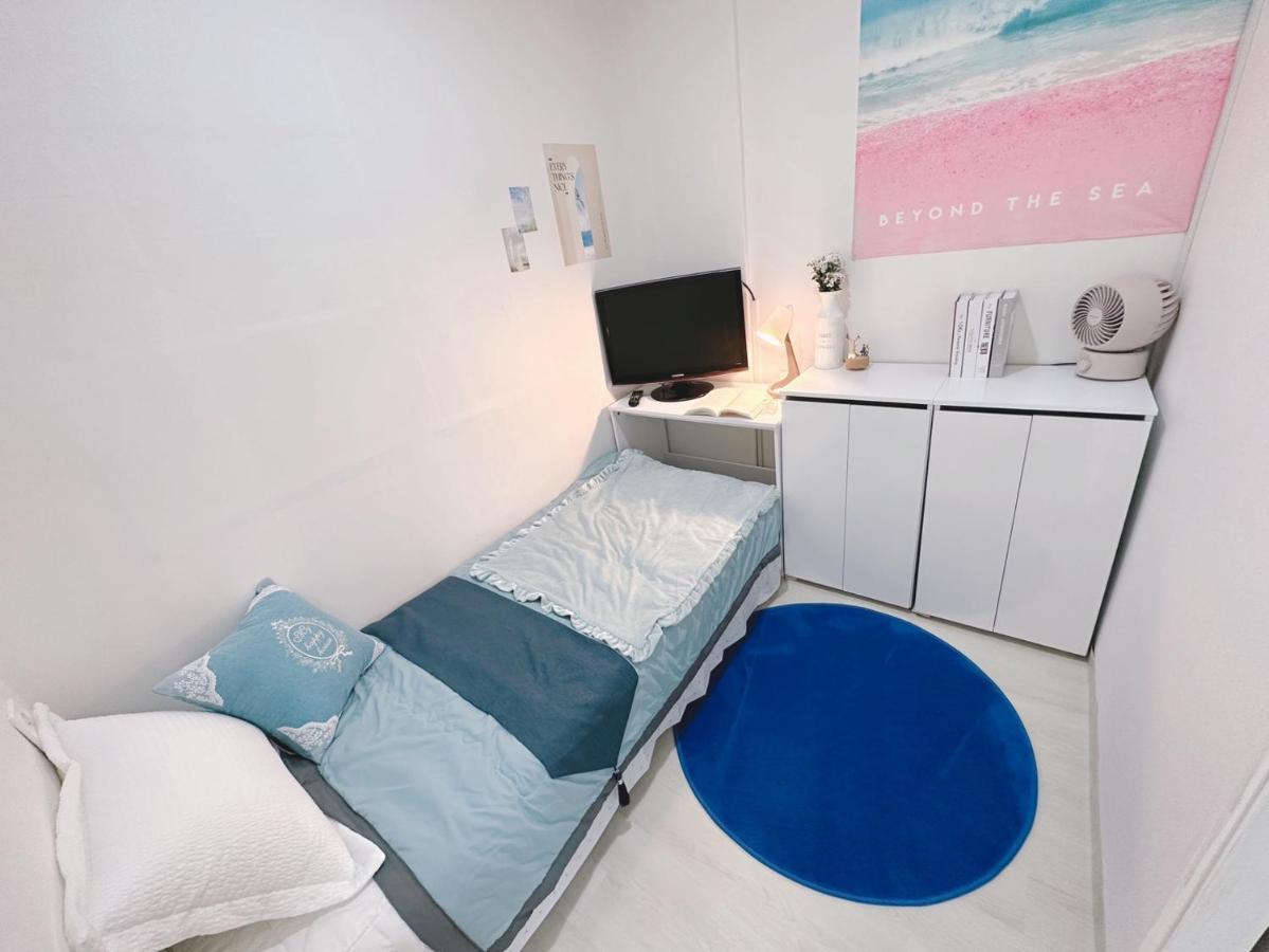 The Bay Cube House Female Only Guri Exterior photo